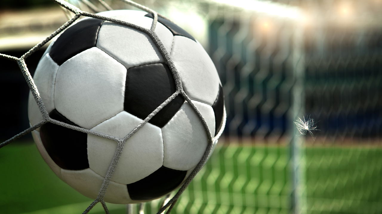 Jogadores de futebol em disputa pela artilharia do Brasileirão 2025