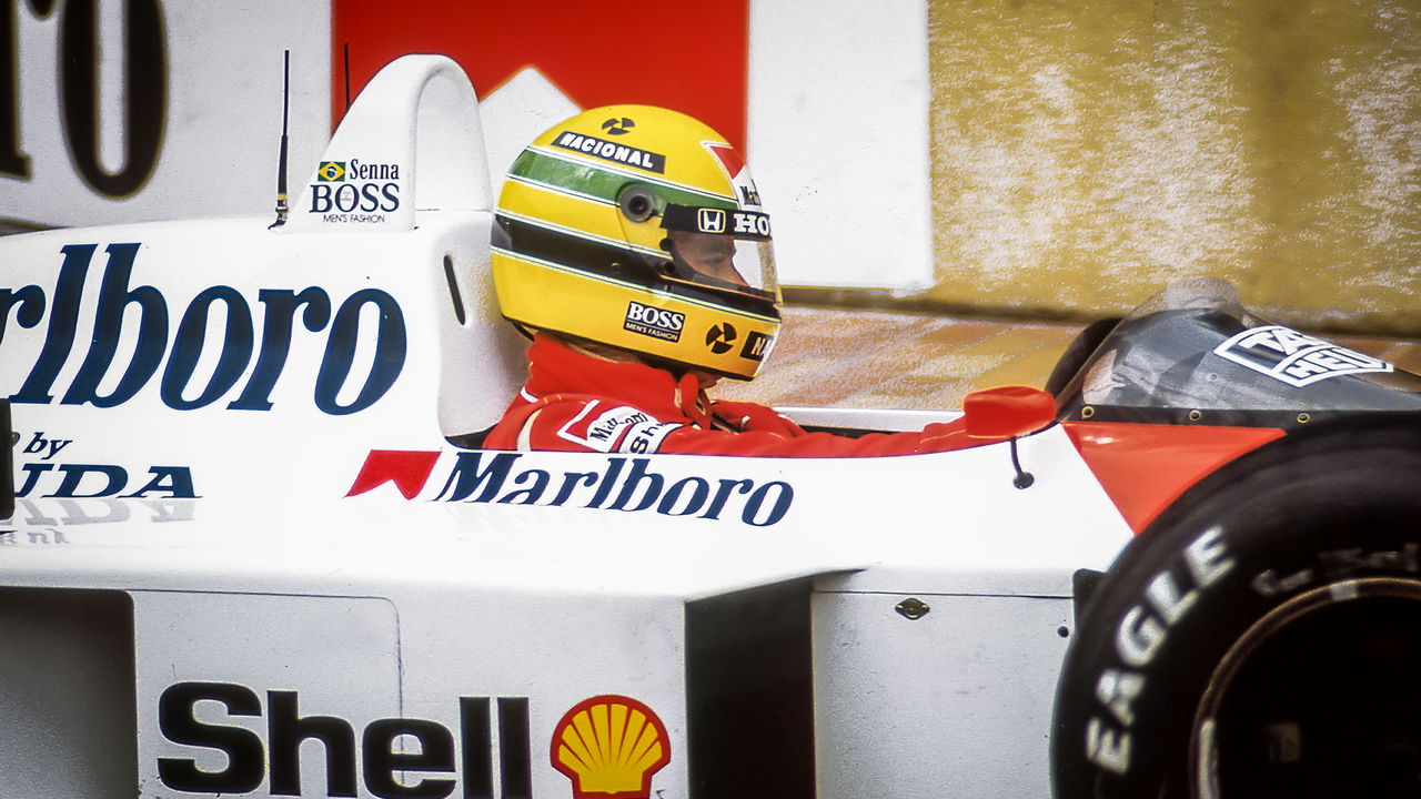 Ayrton Senna na lendária volta de Mônaco em 1988