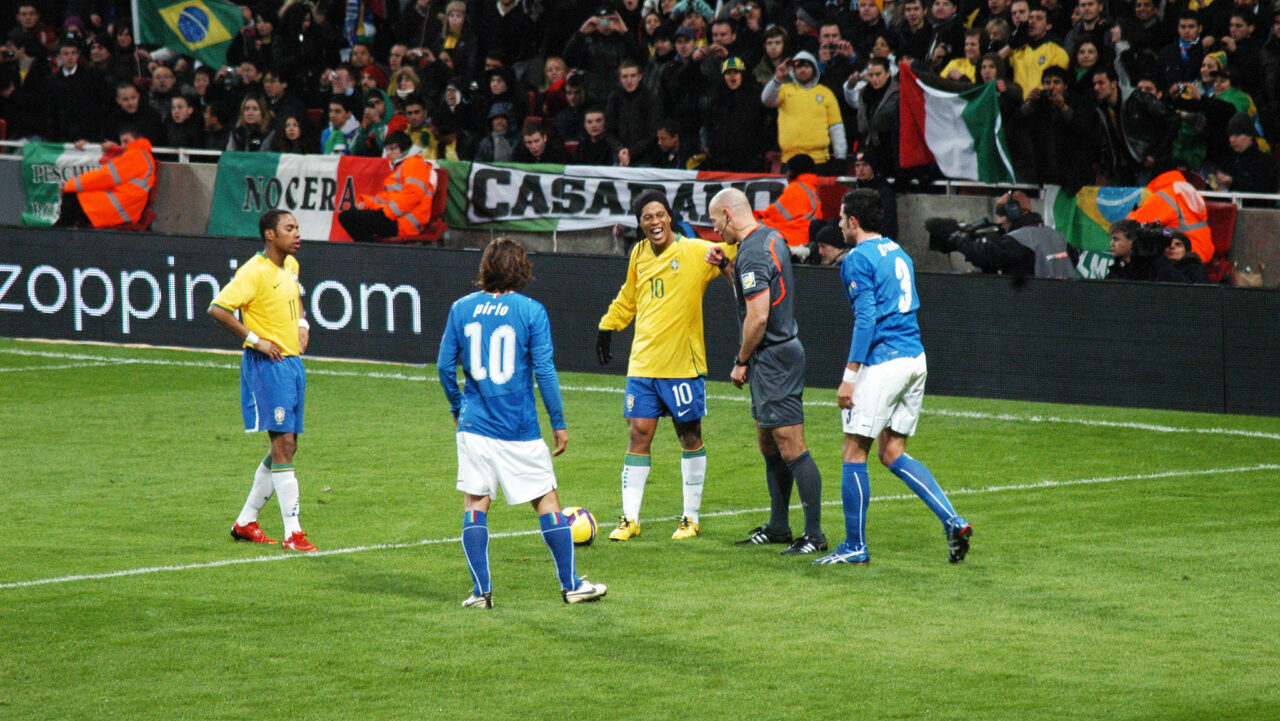 Seleção Brasileira celebrando gol