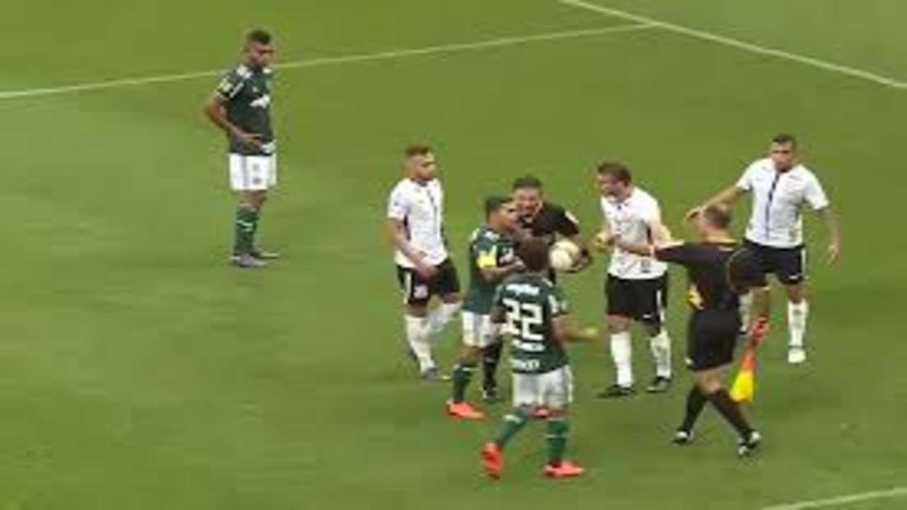 Rivalidade Intensa: Corinthians e Palmeiras em Disputa
