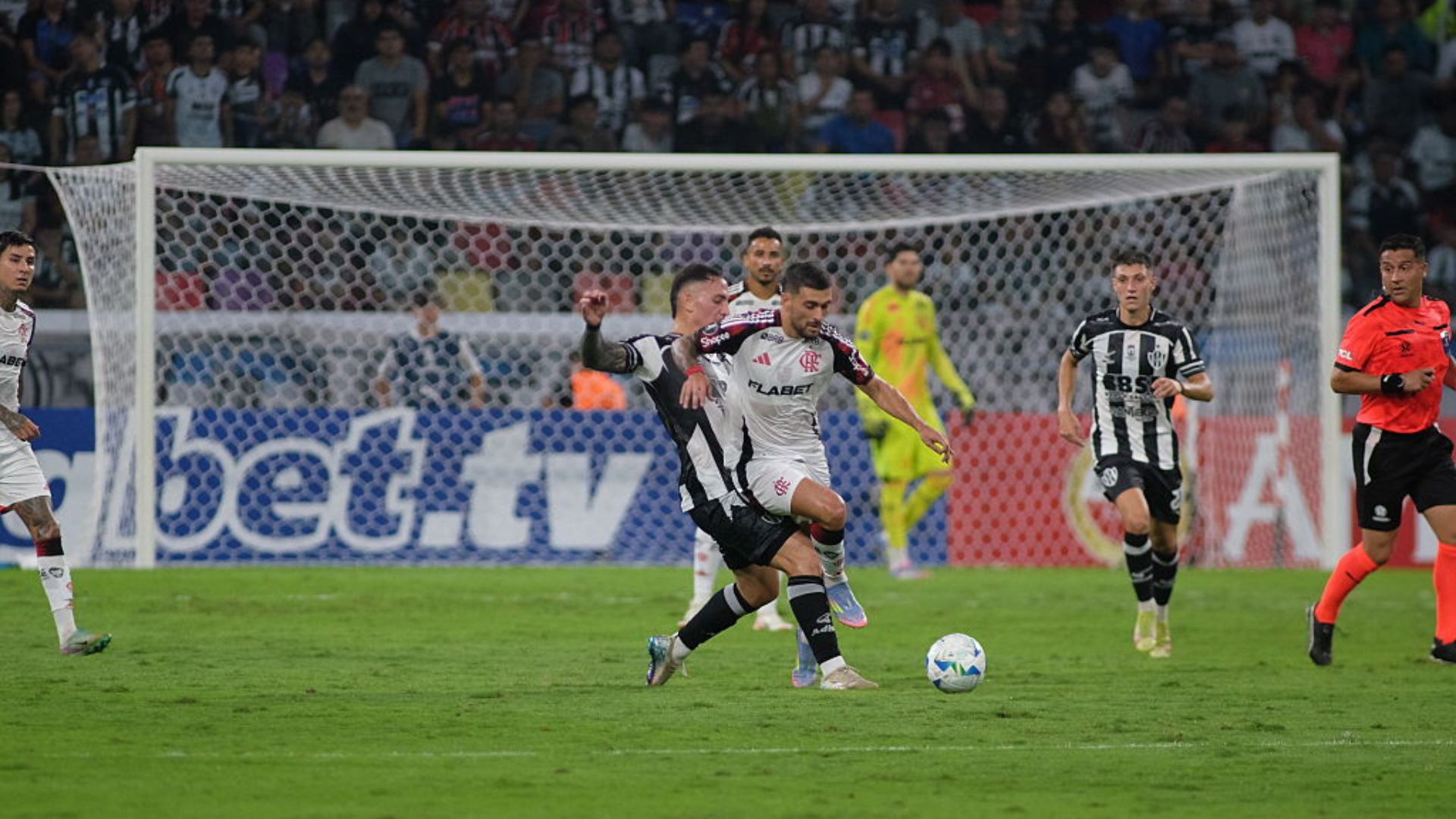 Flamengo vs. Central Córdoba-ARG na Copa Libertadores 2025