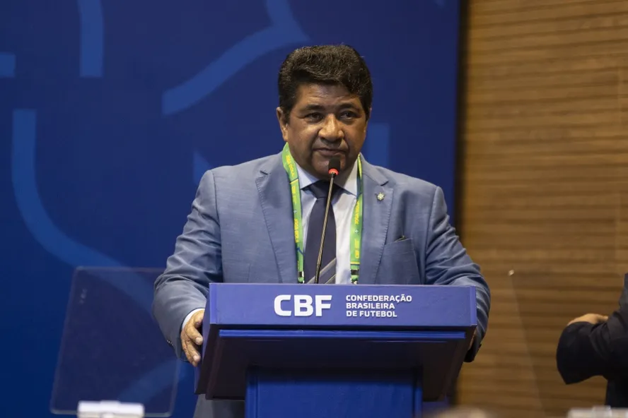 Assinatura contestada e acusações de fraude na CBF