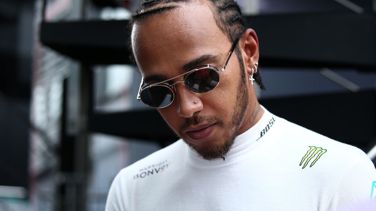 Hamilton vs Verstappen: Duelo de Titãs na Fórmula 1