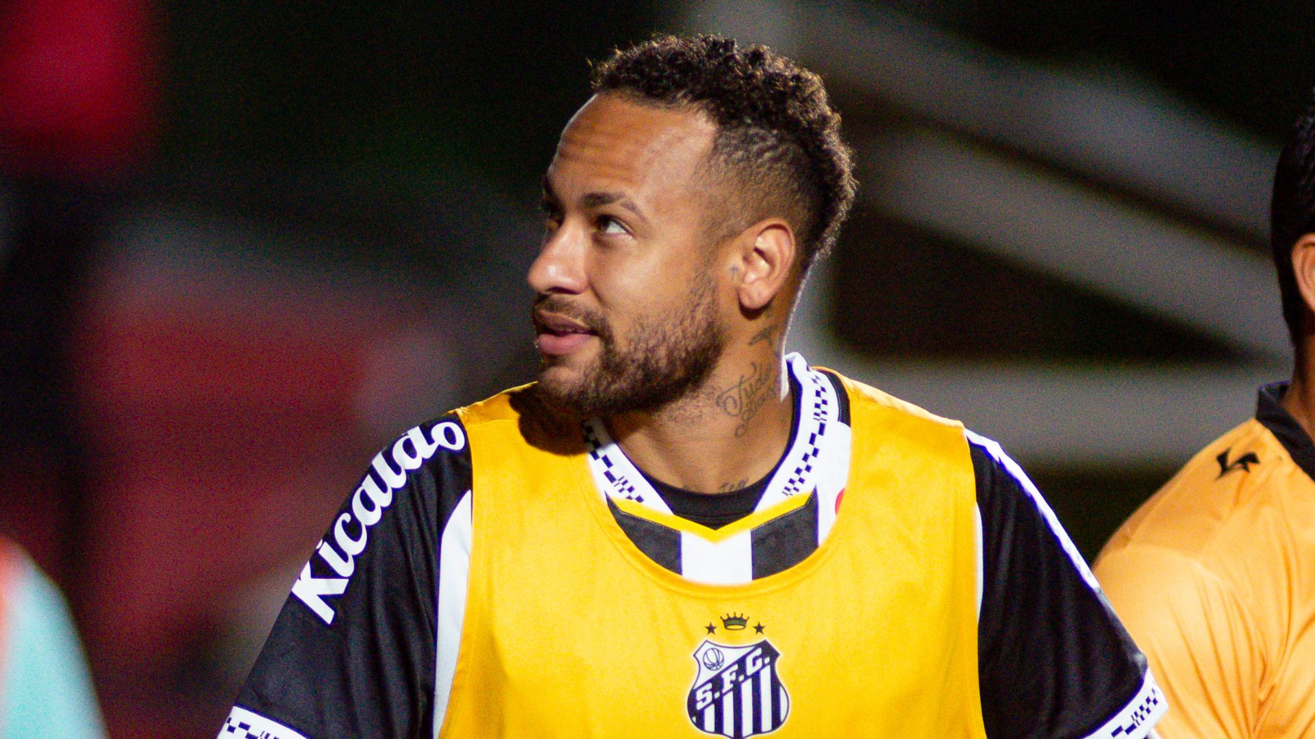 Neymar comenta vitória do Santos e aguarda convocação para a Seleção Brasileira