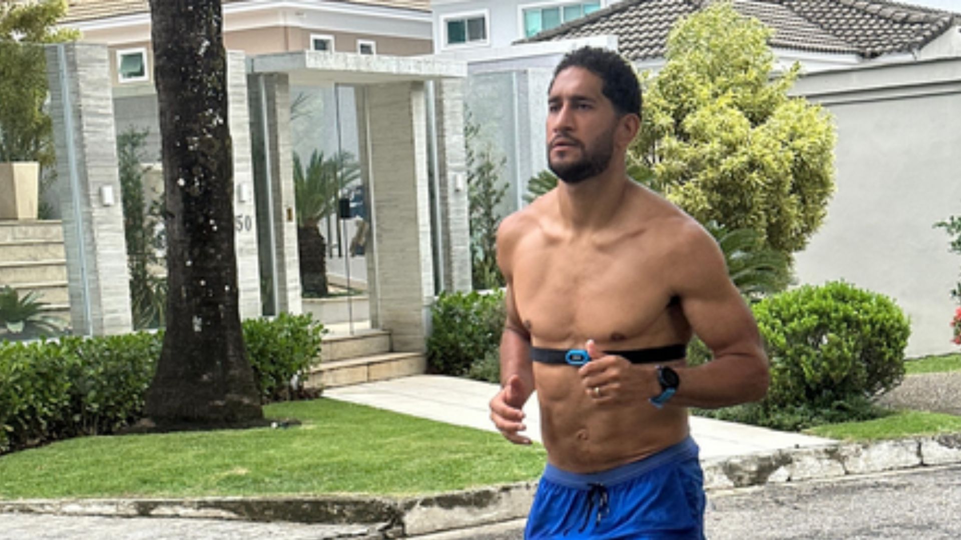 Zagueiro Pablo Castro em treinamento no Ninho do Urubu