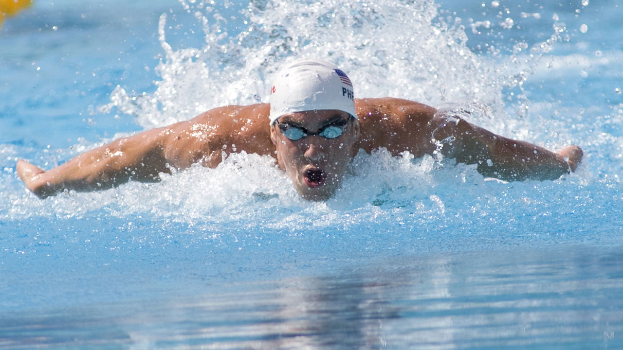 Atleta realizando feito esportivo inesperado